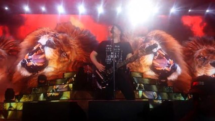 Fall Out Boy- Centuries (Live)
