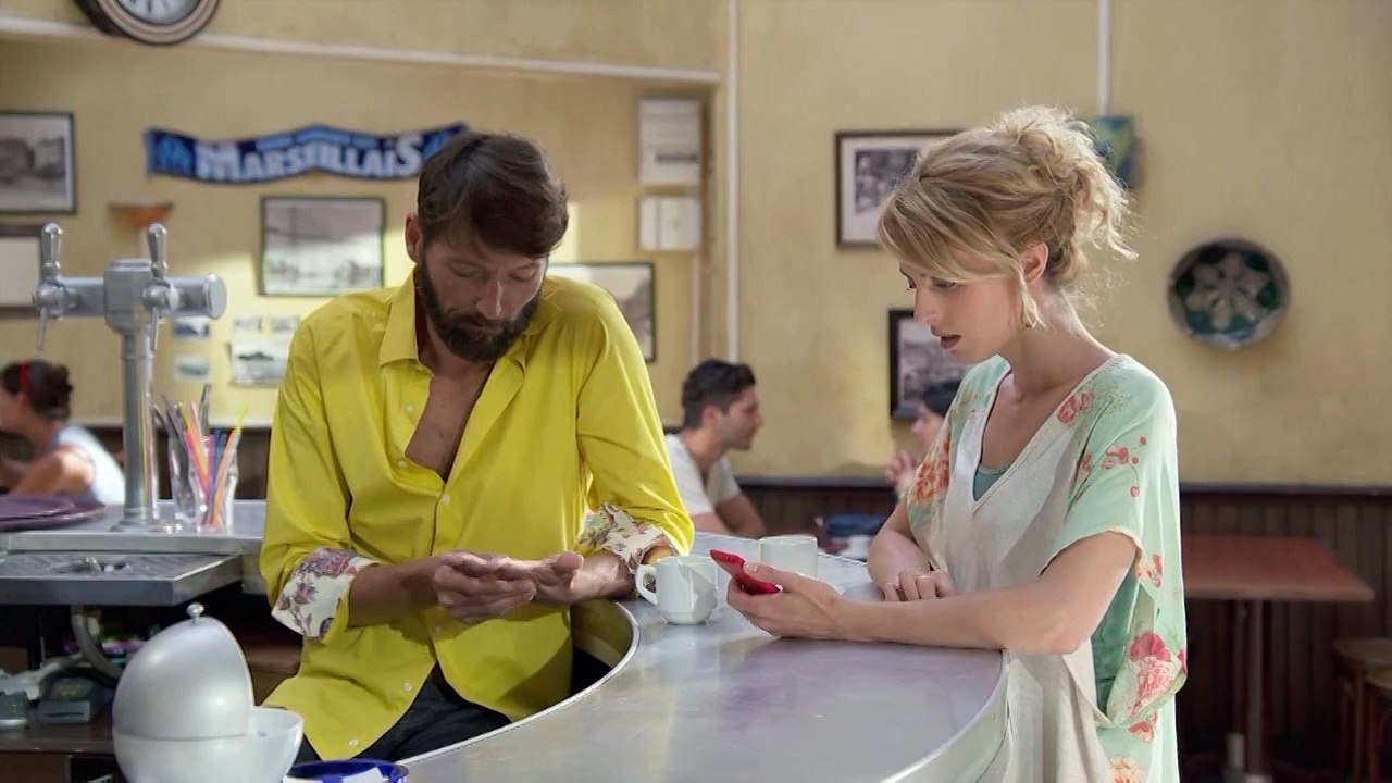 Indiscrétion PBLV : Coralie sur un site de rencontres