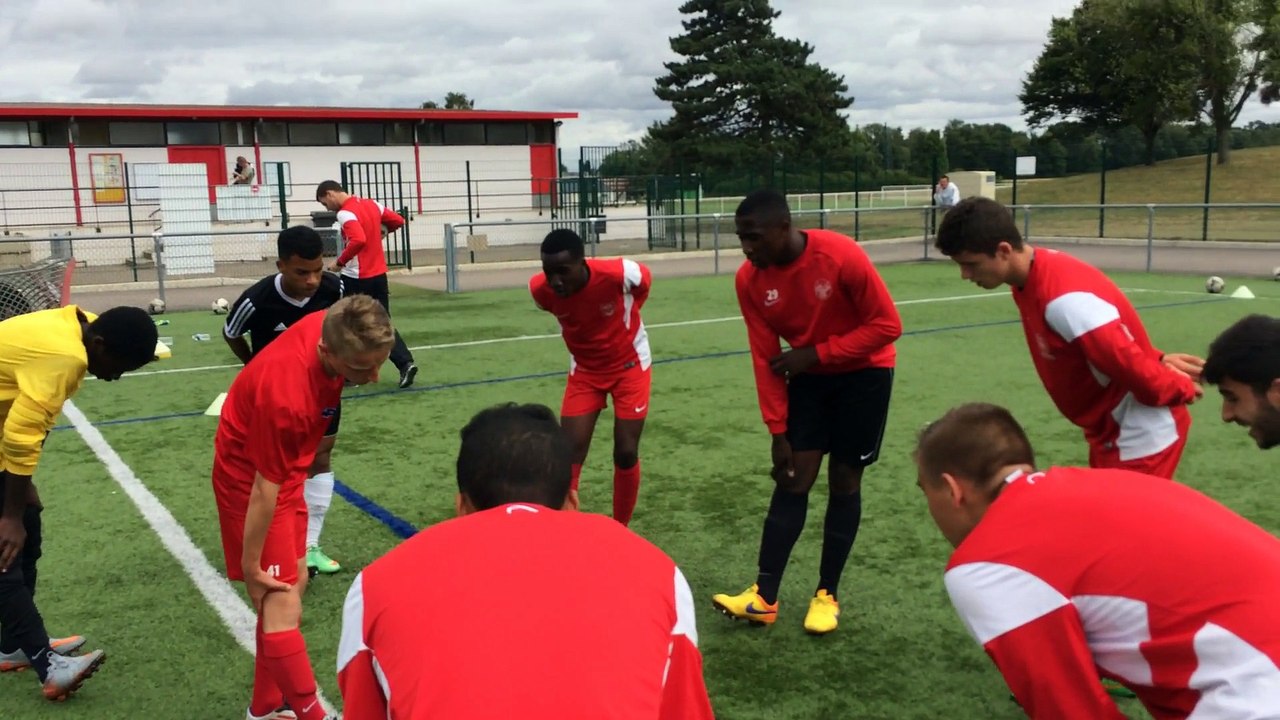 Au coeur des 17 ans Nationaux de l'EVREUX FC27 ( HD VIDEO)