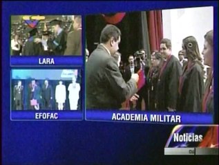 Maduro le entregó el título de economista a su hijo