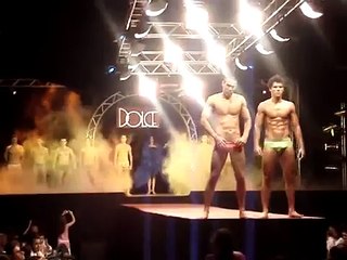 desfile cuecas mashoo.o melhor de todos..com certeza