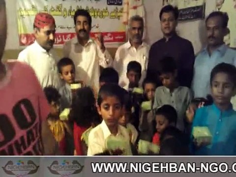 Nigehban Welfare Ny Eid Per Ghareeb our Mustahiq Bachon Ko Eid gfit our New Cloths Taqseem By Malik Munwar