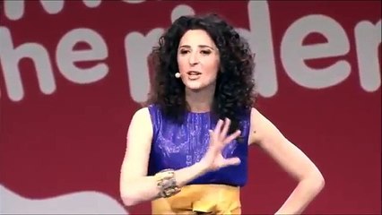 Teresa Mannino Huggies