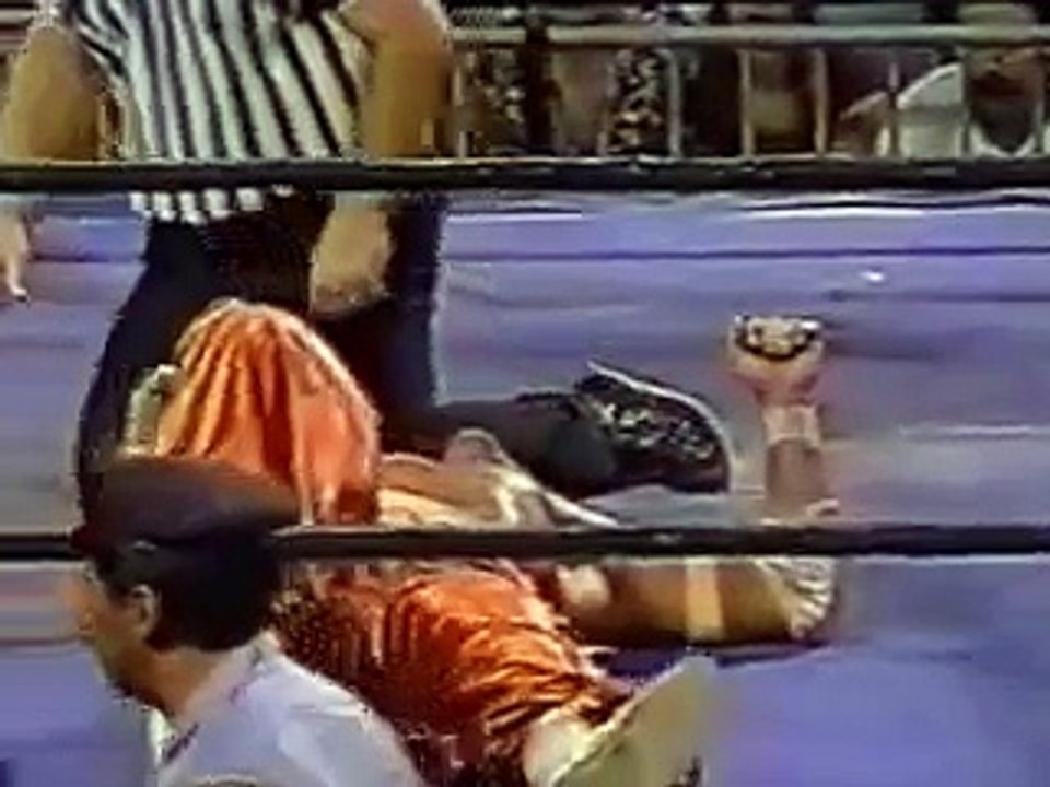 ECW Sabu vs Rob Van Dam   Stretcher match