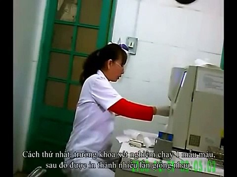 Clip bác sĩ Nguyệt cùng đồng nghiệp quay lén việc làm giả xét nghiệm