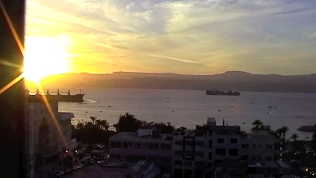 Jordan - Sunset in Aqaba