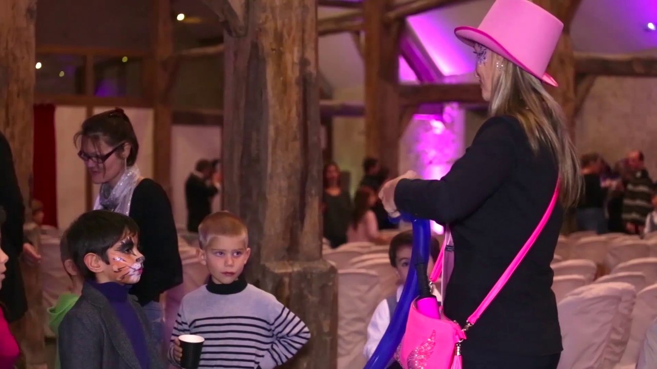 Animation enfants : sculpteur sur ballons