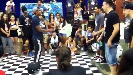 Salah Entertainer اولاد صغار يتحدون صلاح رقص 2013