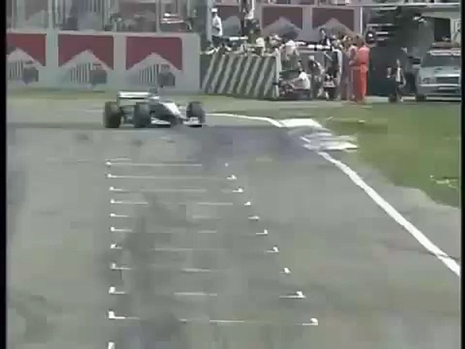 Formel1 Mika Häkkinen Crash Imola 1999