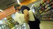 petri ja hännen uusi tyttöystävä kerää katseita orimattilan K-Supermarketissa