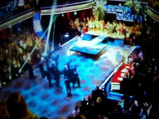 20.06 Team YOLO Dance Floor