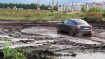 Audi A4 ile Çamurda Sürüş Testi