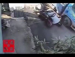 See how wearing Helmet protects your head from being crushed and grilled