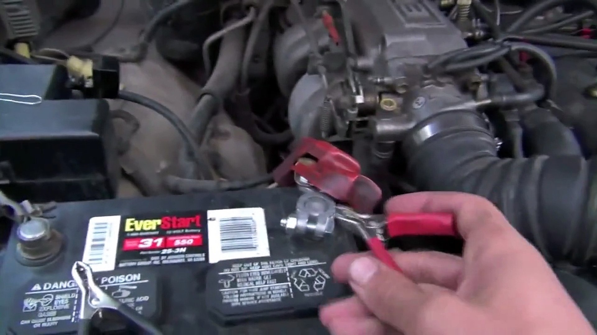⁣How To Check Ignition Timing 22re