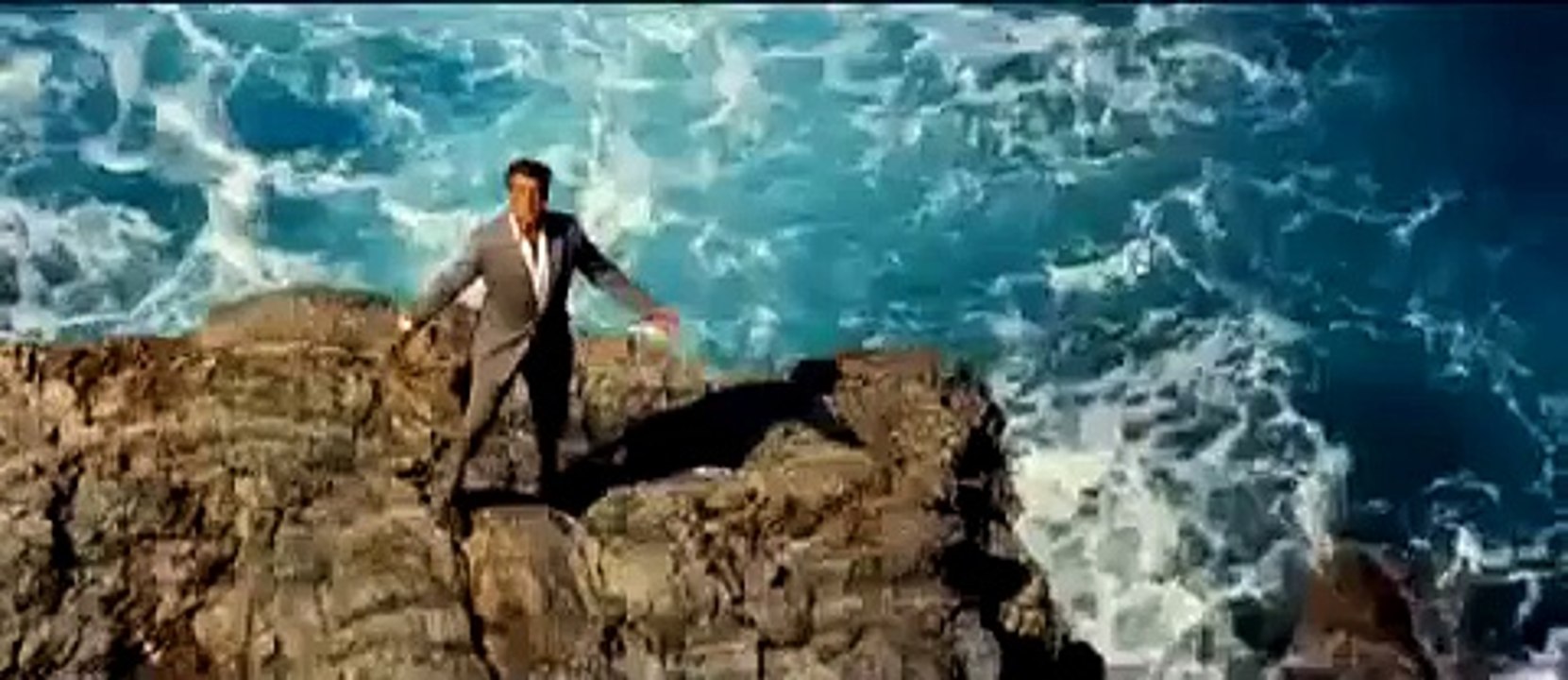 Mamma Mia! - Trailer (Starring: Meryl Streep, Pierce Brosnan, Amanda Seyfried)