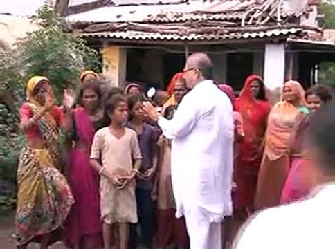 Ahmedabad Dholaka visit by Bhupendrasinh Chudasama & interview of flood affected people
