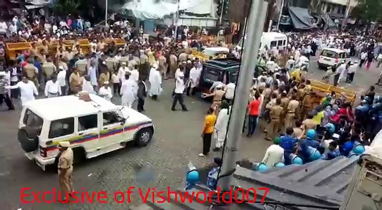 Exclusive Footage - Yakub Memon Funeral