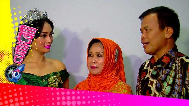 Zaskia Gotik Diultimatum Calon Mertua - Cumicam 01 Agustus 2015