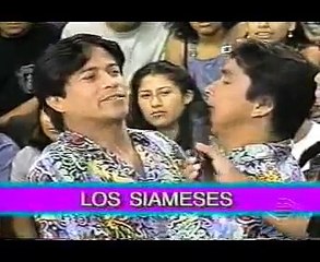 Comicos Ambulantes - los siameses