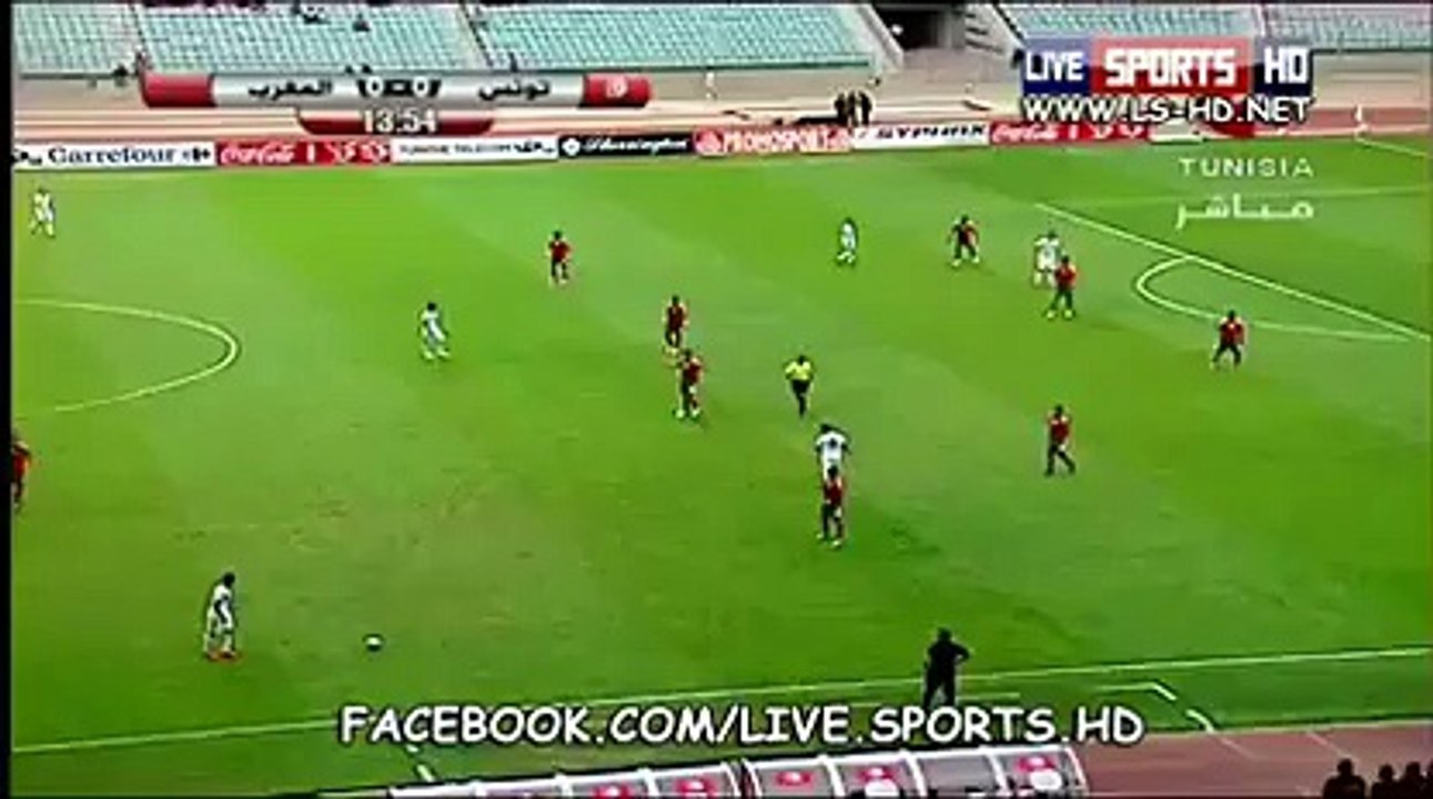 معلق مباراة تونس والمغرب أصيب بضربة شمس دخل في حيط :o