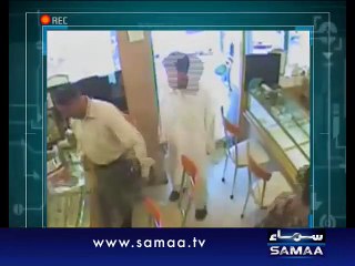 Download Video: Robbery At Jewellery Shop in Tariq Road CCTV Footage