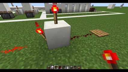 MINECRAFT - APRENDENDO A USAR REDSTONE - PORTAS ''NOT'' E ''OR'' #2