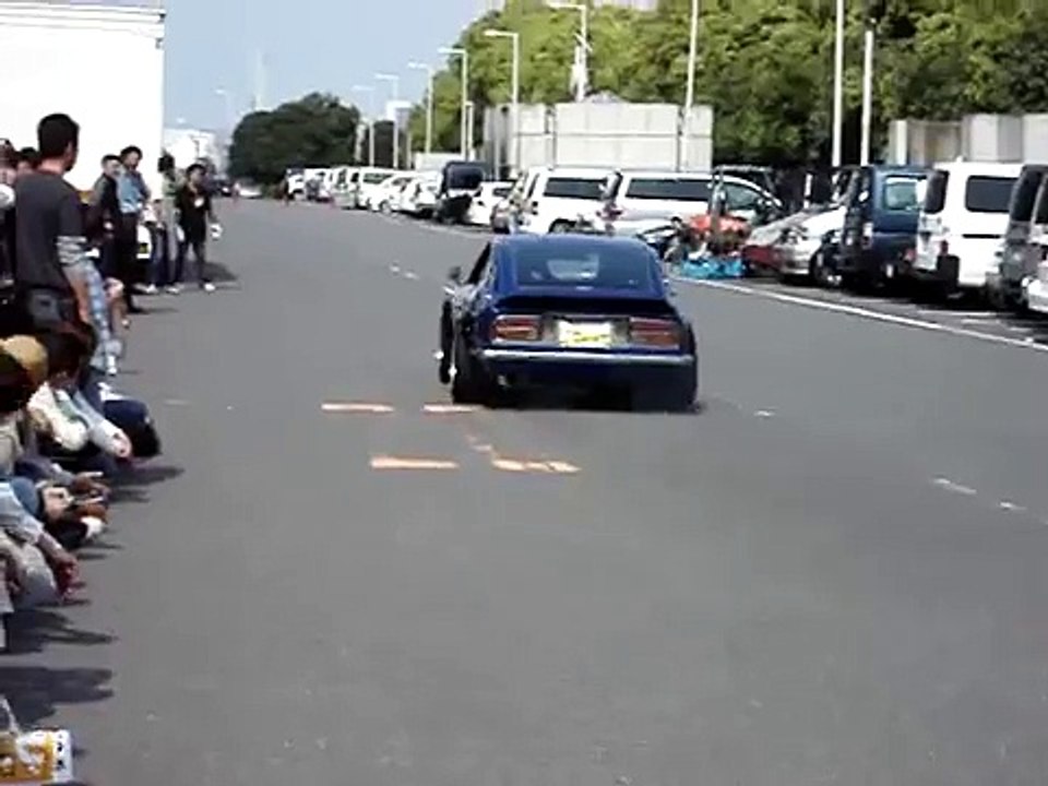 NISSAN Fairlady Z S30  Datsun 240Z S30Z L28