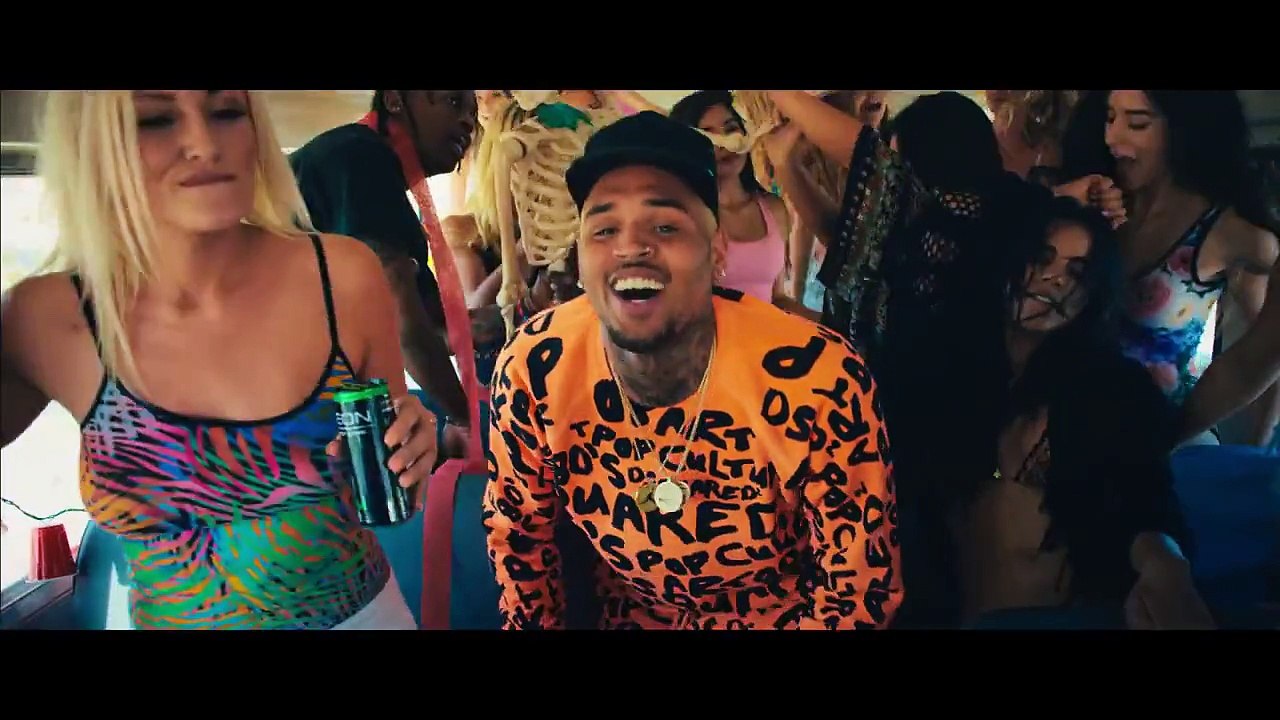 Deorro x Chris Brown - Five More Hours (Official Video)
