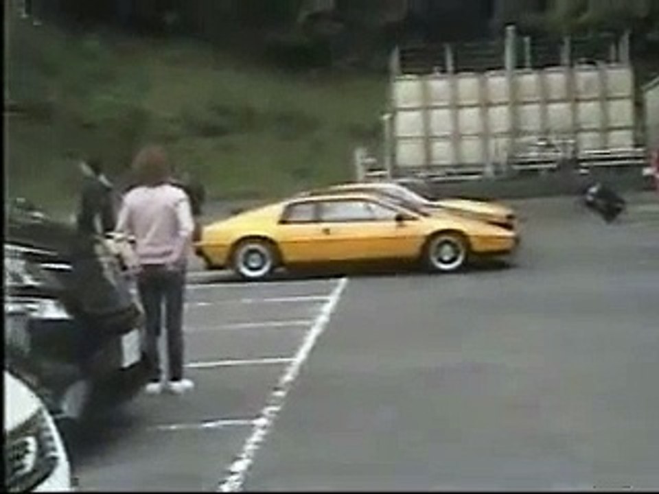 Lamborghini Countach 5000 QV sound　カウンタック　ＬＰ500Ｓ　サウンド　白　赤