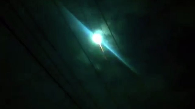 Impresionantes imágenes del meteorito verde en Argentina