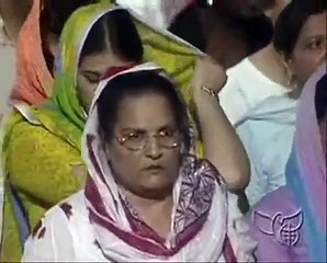 Stuttgart: Mighty Move of God at Benny Hinn Crusade