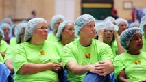 Volunteers Pack Meals at Chicago Union Station