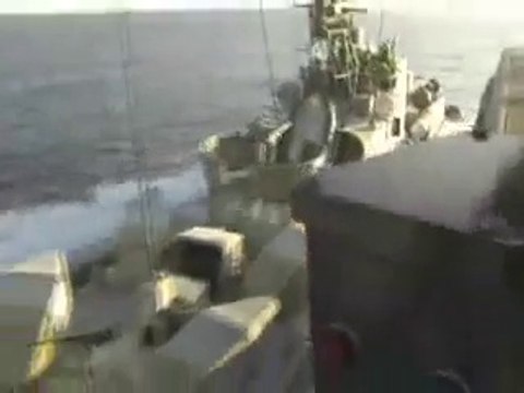 Norwegian Navy Ship plays with Swedish navy one!