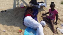 Beach Lifeguard sleeping on the job gets called out - Indiana