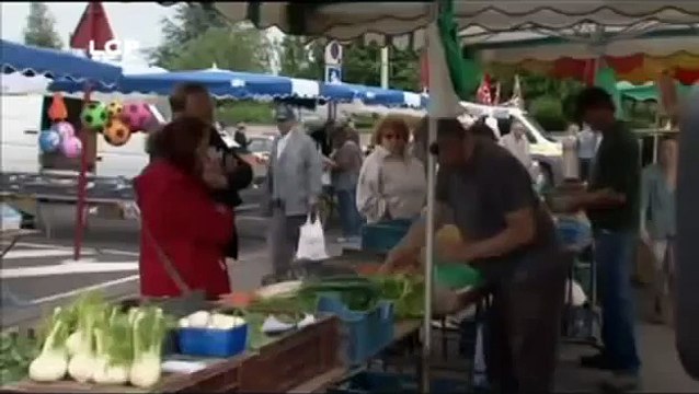 Mélenchon clash un militant FN à Hénin Beaumont