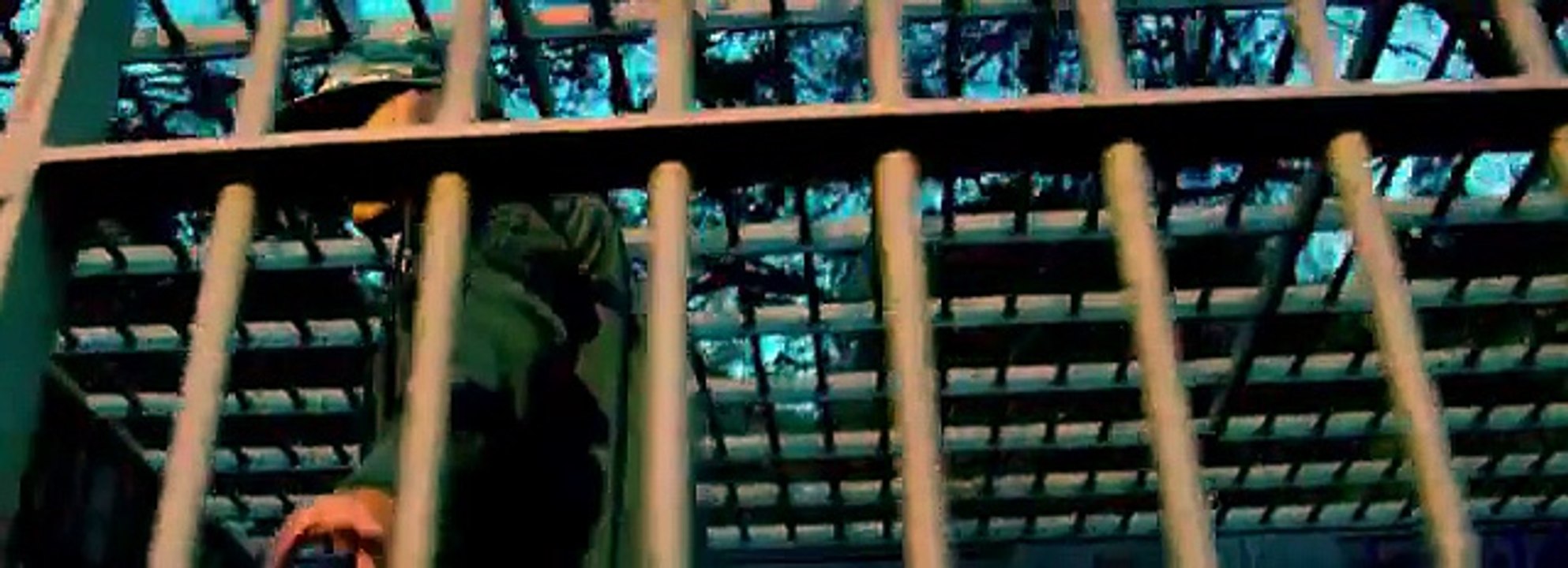 BACK TO BACK FREESTYLE - SIYA