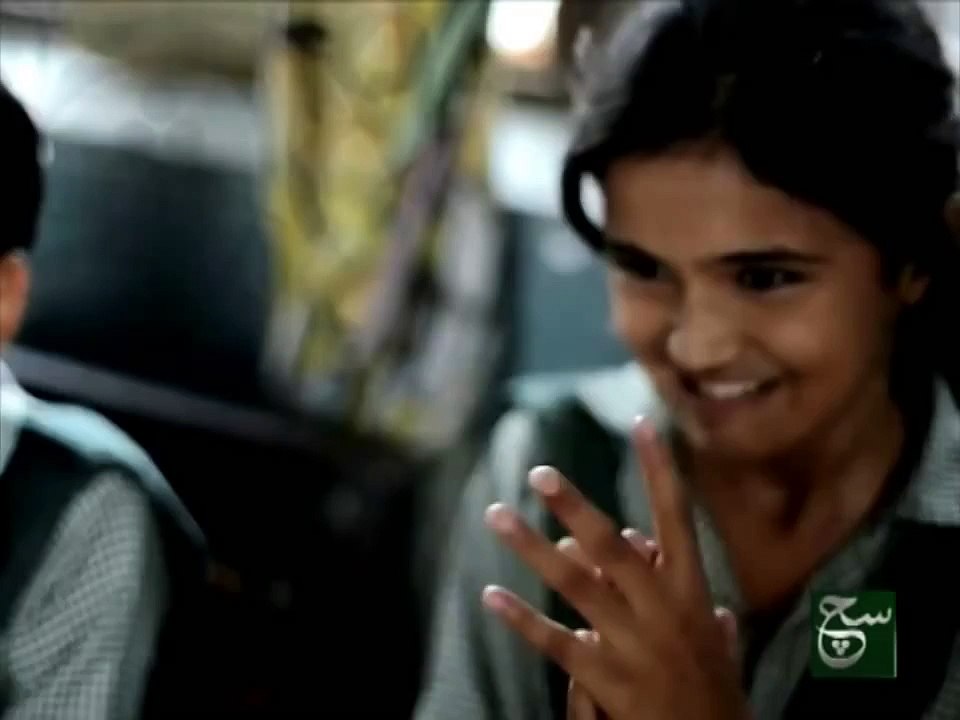 Bara Dushman Bana Phirta haiy Jo Bachon se Larta Haiy Video AMAZINGN HEART TOUCH