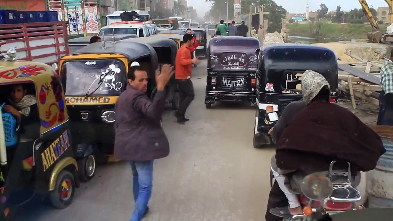 Traffic in Cairo - Near death experience...