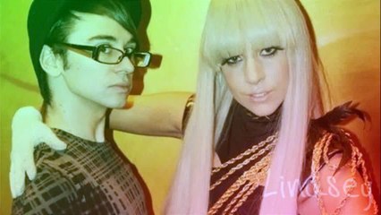 Lady Gaga [Christmas Tree] MERRY CHRISTMAS