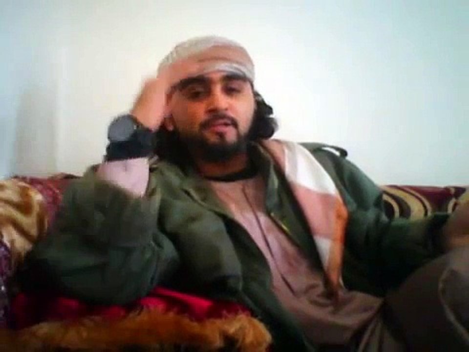 قصيده يمنيه قويه عن احوال العرب في ظل حكامهـم  الشاعر محمد عبدالله المسمري ... سجين القدر
