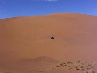 QUAD dans les dunes au Maroc