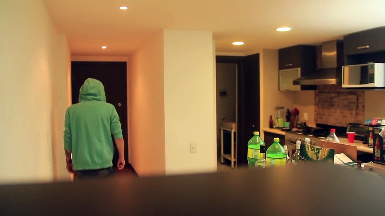 ► Pidiendo Pizza DESNUDO | Bromas Pesadas | Videos de Risa