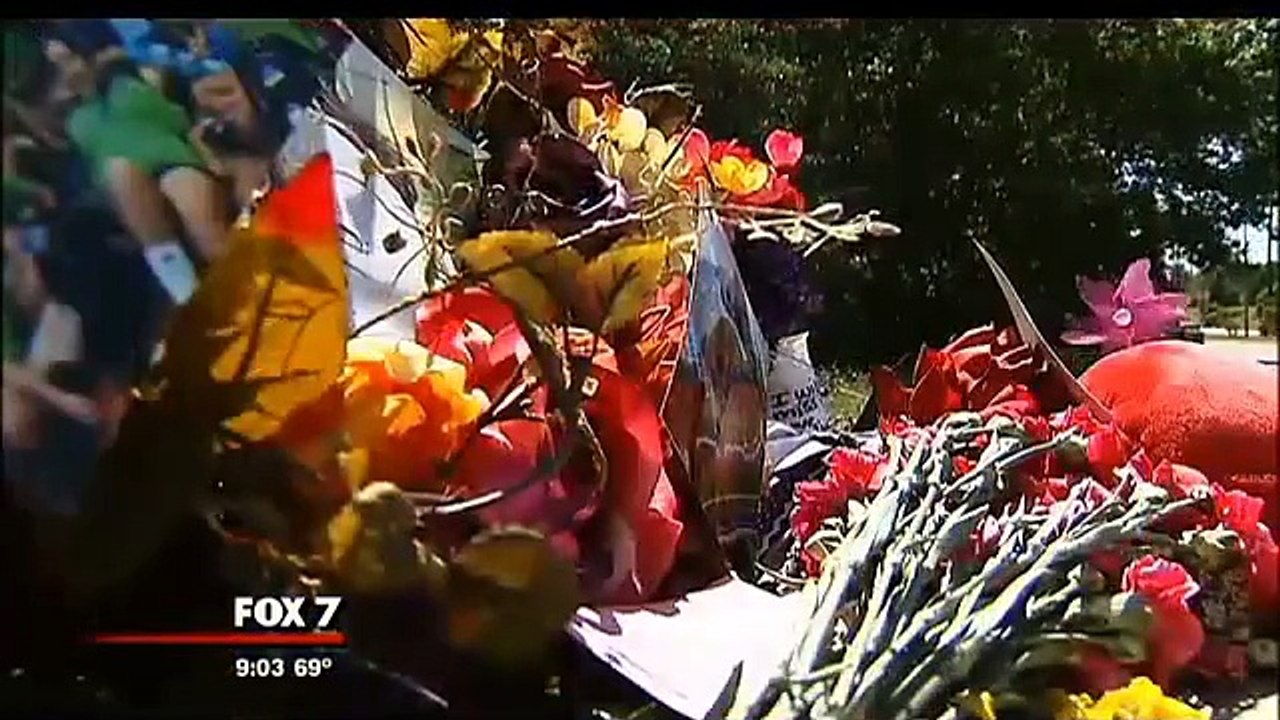 HORRIBLE: 13-Year Old Texas Girl Commits "SUICIDE By TRAIN"...Because She Was Bullied at School!!