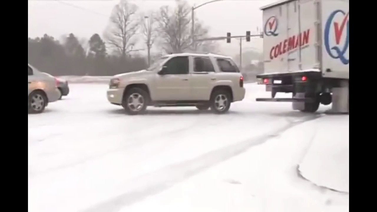 2014 winter theme song  "Slip Sliding Away" on ice and snow