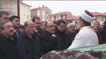 Beşir Atalay, Asiye Nuruş Öztürk'ün cenaze törenine katıldı - KIRIKKALE