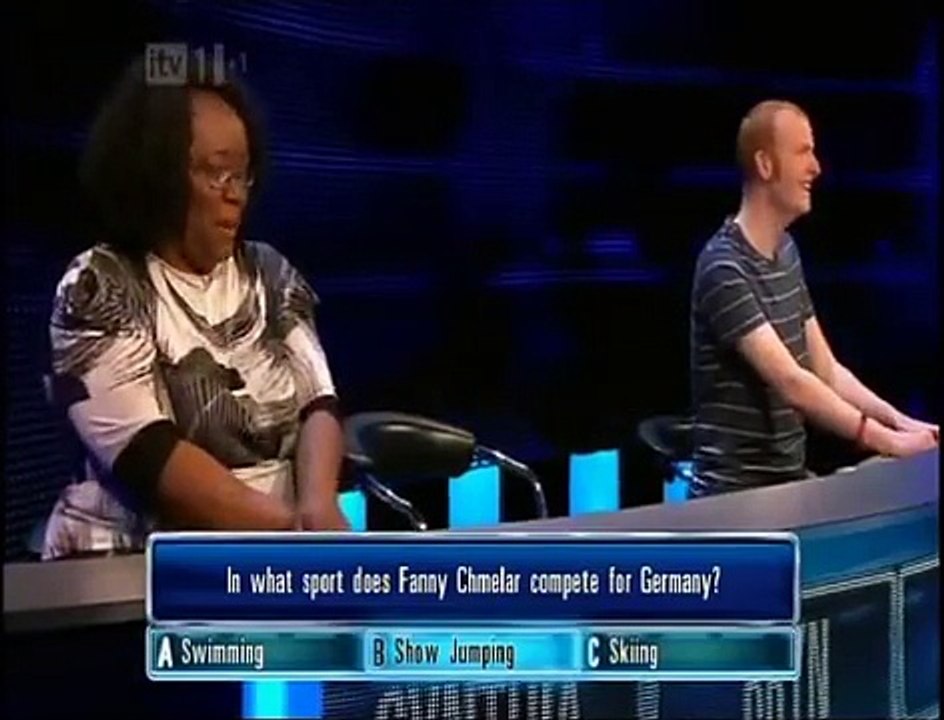 The Chase - Bradley Walsh - Fanny Chmelar - Very Funny