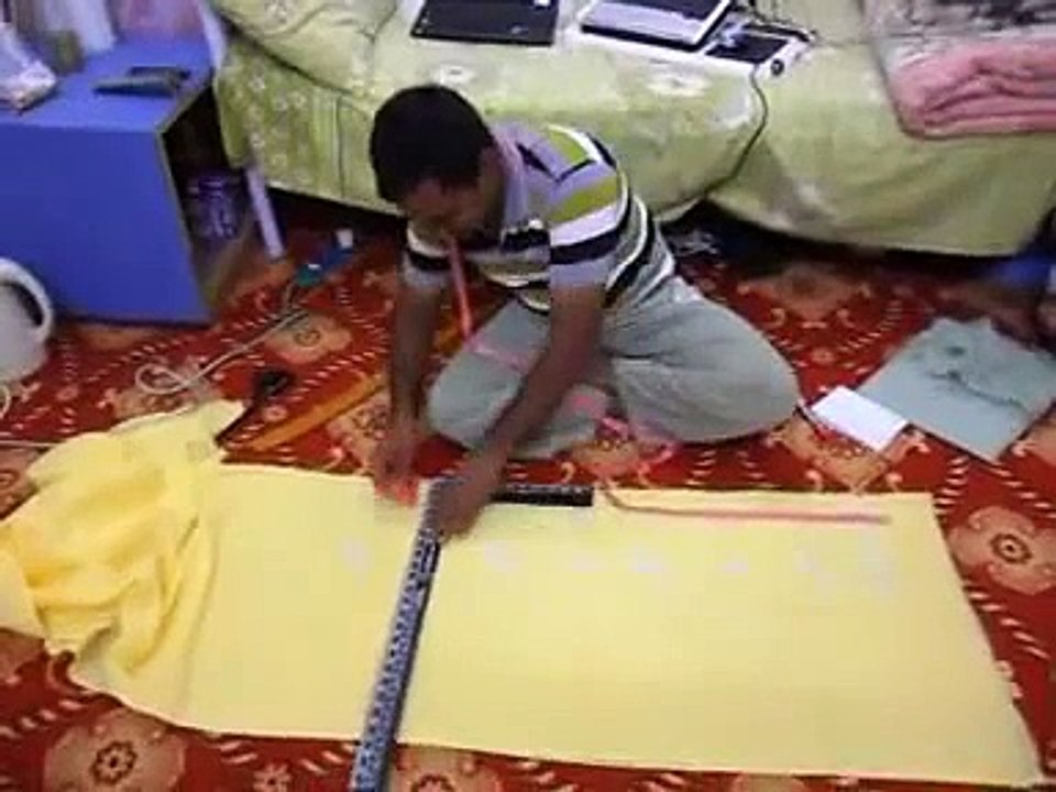 Kameez cutting by SHAUKAT.3gp