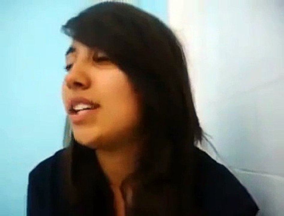 بنت تغنى اغنيه نانسي انت ايه - صوت روعه