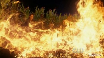 Smallville Lazarus - Clark saves Lois and Daily Planet