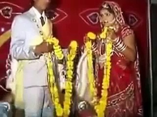 Indian Wedding Bride Falls on The Stage and Scream Funniest